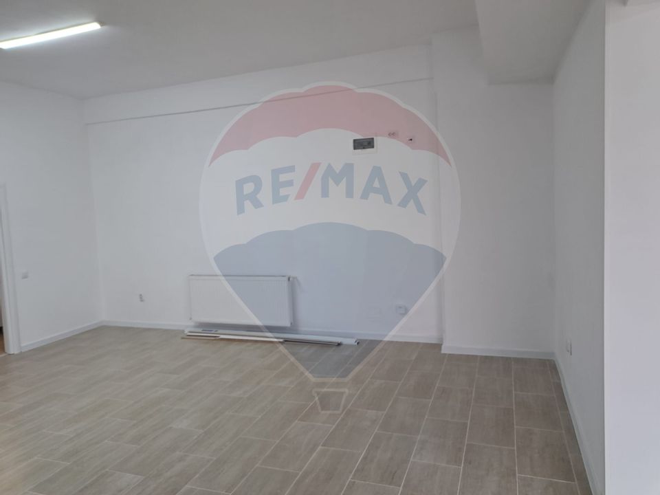 87sq.m Commercial Space for rent, Marasti area