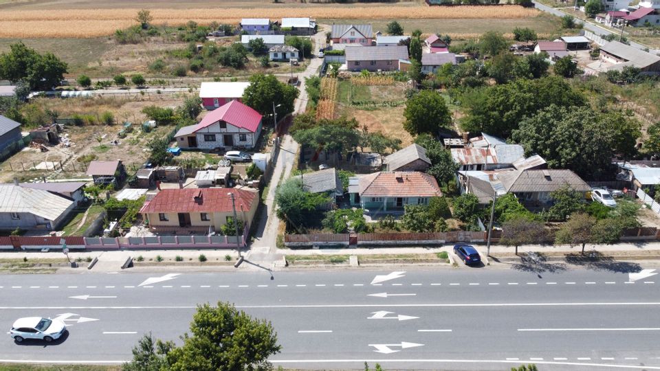 Casă cu teren Haret