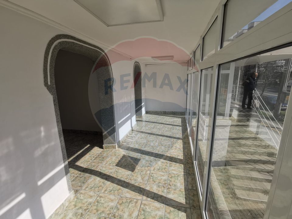 70sq.m Commercial Space for rent, Traian area