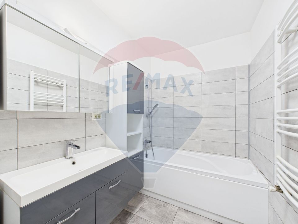 Apartament cu 3 camere superb cu terasa in zona Titan/Trapezului