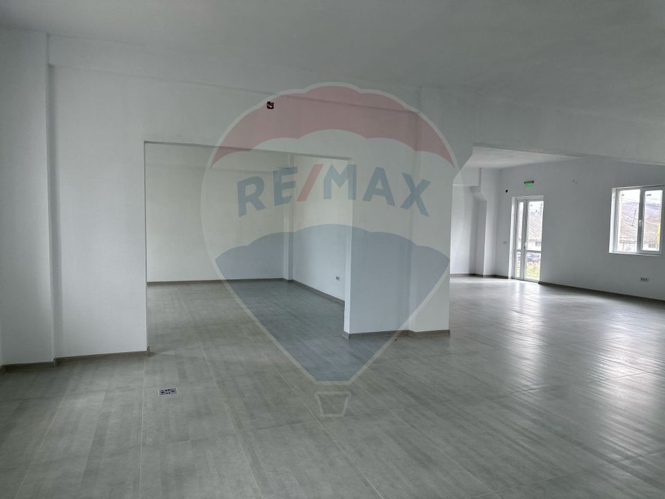 437sq.m Commercial Space for rent