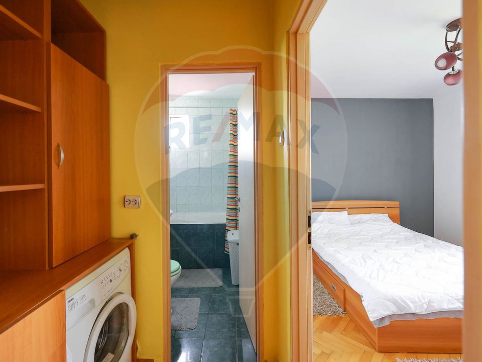 Apartament 2 camere, balcon deschis, semicentral, Gării, de vânzare