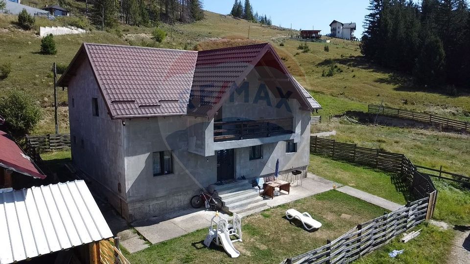 Casă de vânzare – Gura Humorului, str. Arșița nr. 6