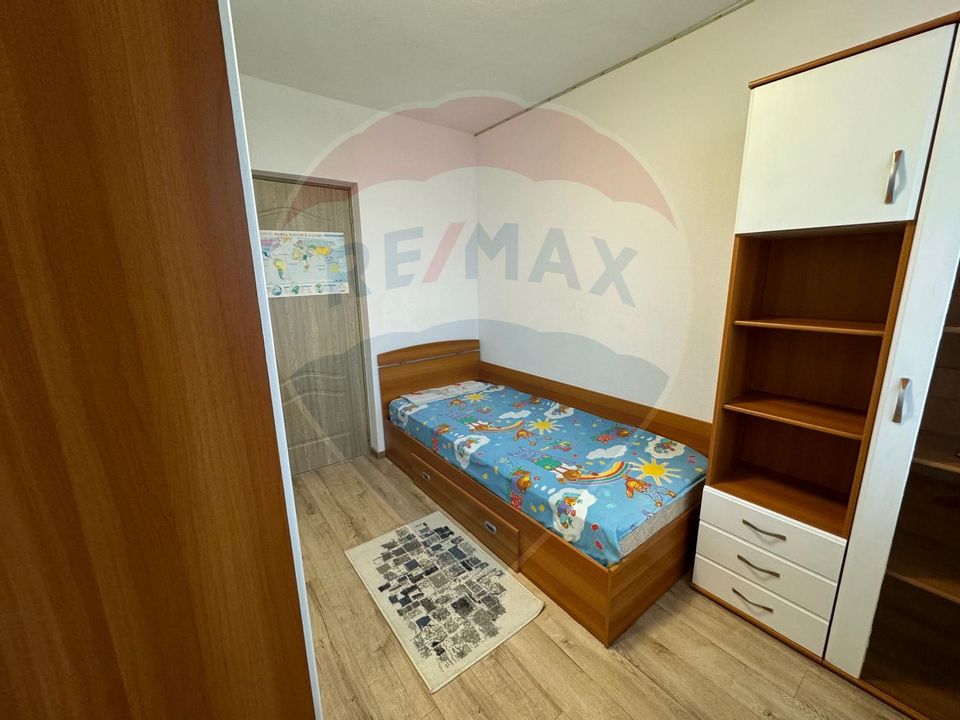 Apartament cochet cu 3 camere de închiriat - strada Tilisca