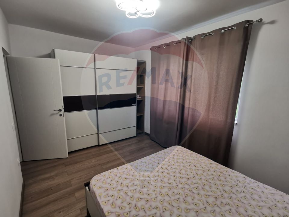 Apartament cu Parcare De Inchiriat
