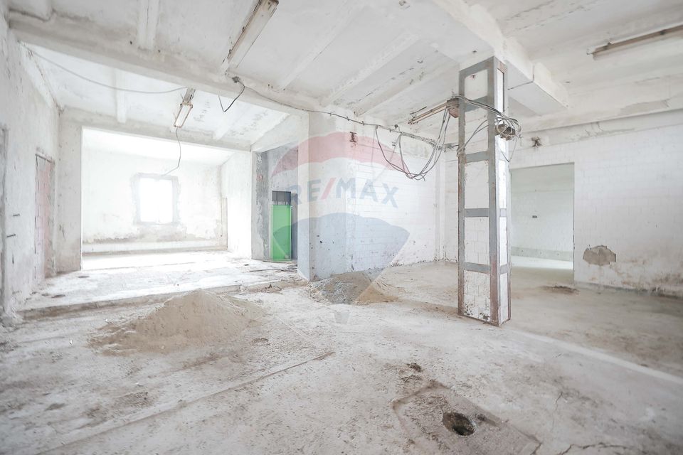 Teren 7500mp și construcții de vânzare, Tilecuș