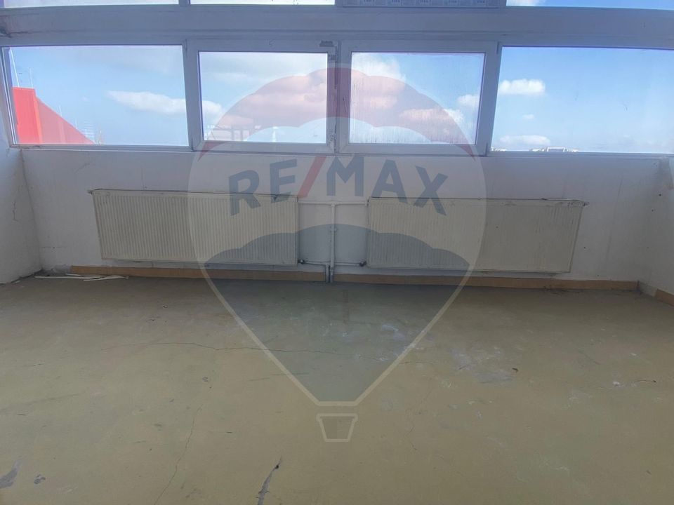 DE INCHIRIAT Spații comerciale intre 190-1500 mp în Sectorul 1