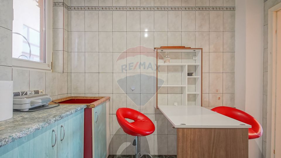 Apartament în casă, 2 camere, de închiriat, Sânpetru