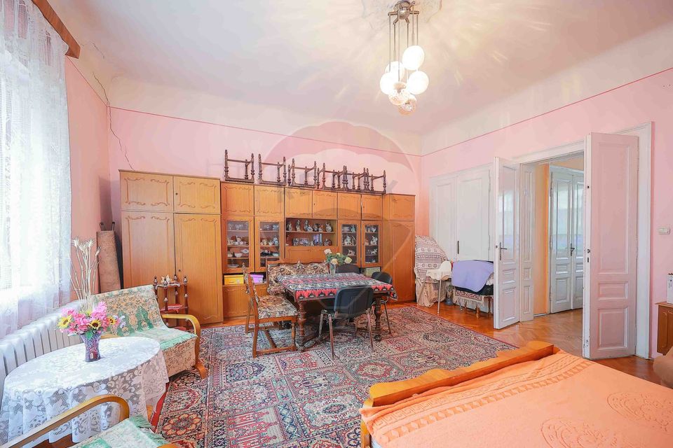 5 room Apartment for sale, Ultracentral area