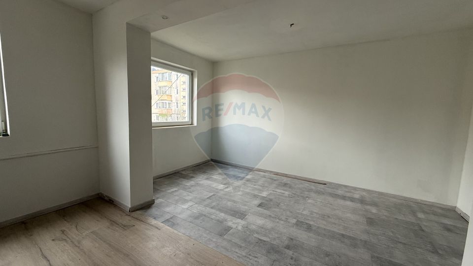 2 room Apartment for sale, Central area