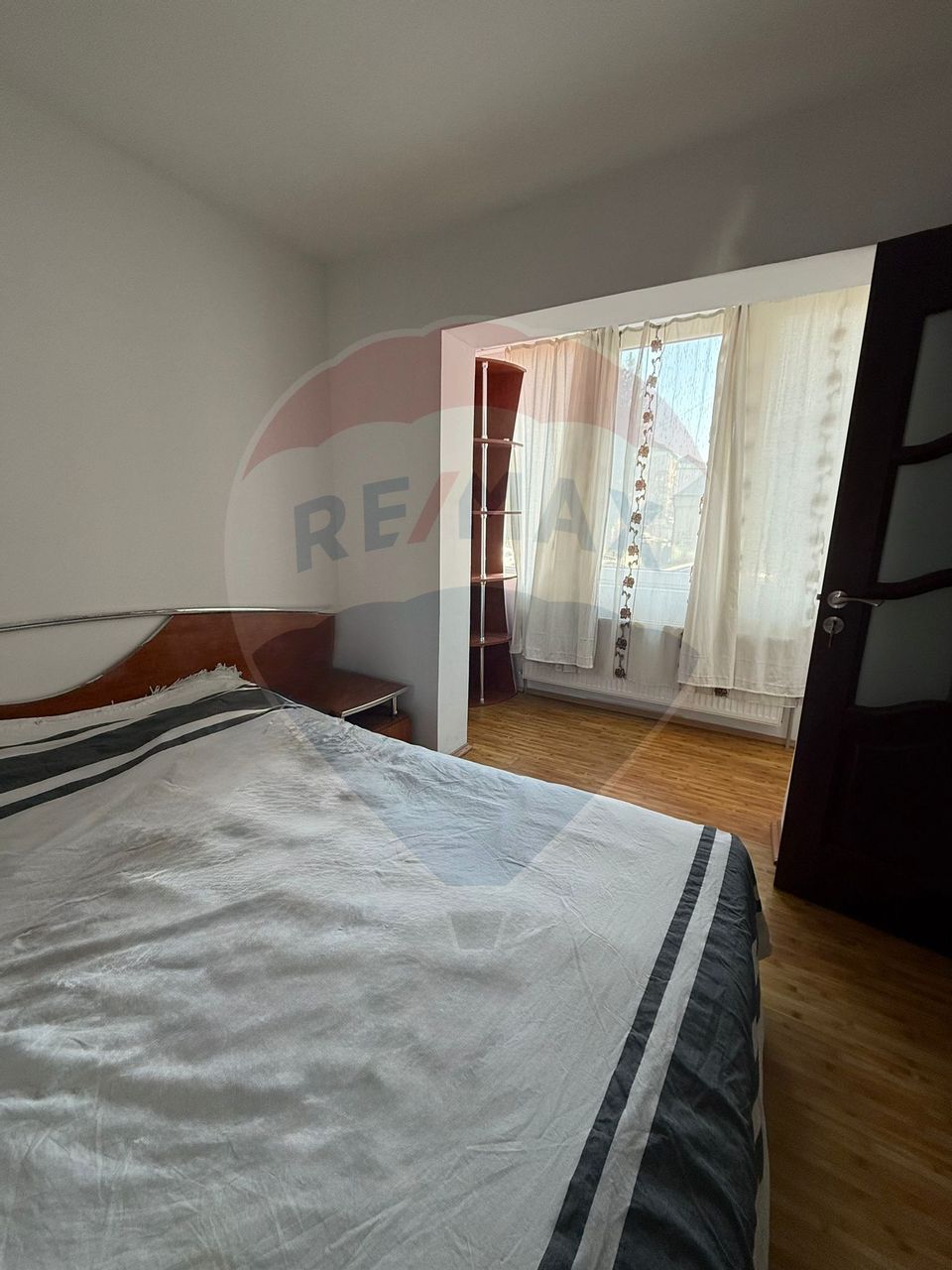 Apartament cu 2 camere de închiriat