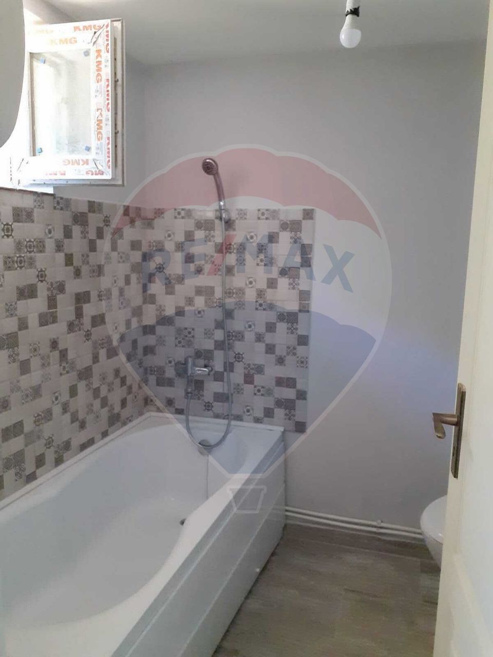 4 room House / Villa for sale