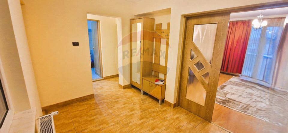 Apartament 2 camere de închiriat în zona Micalaca