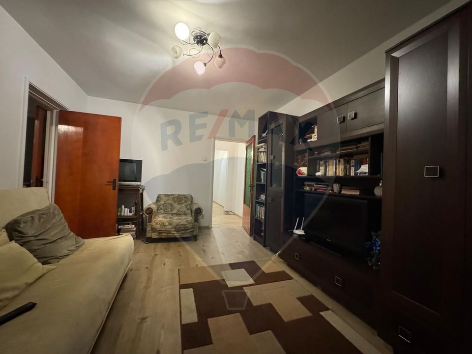 2 room apartment Dr. Taberei/ Raul Doamnei subway, sector 6