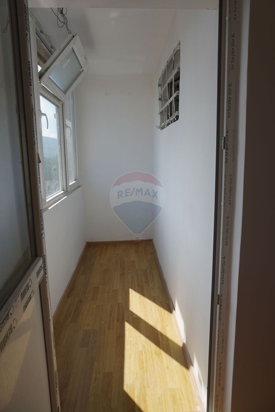 3 room Apartment for sale, Central area