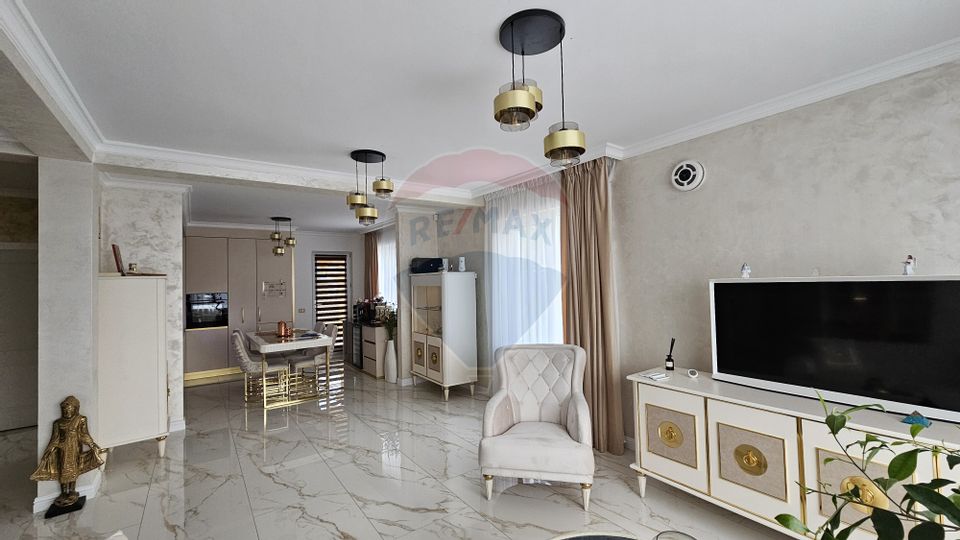 5 room House / Villa for sale