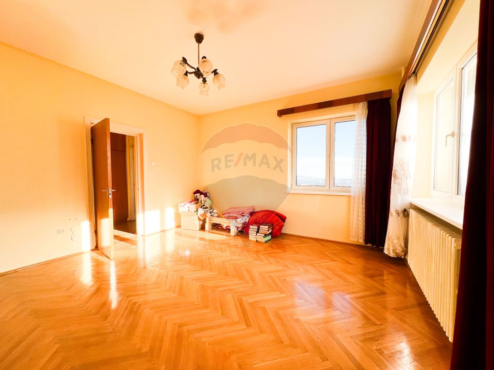 5 room House / Villa for sale, Drumul Poienii area