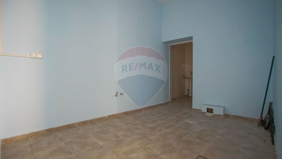Centrul Istoric, apartament  spatios cu 4 camere, Brasov