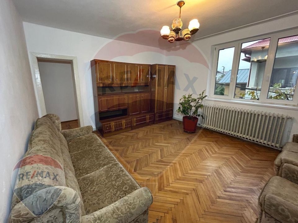 Ocazie! Apartament cu 3 camere Et 1 de vânzare în zona Orașul Vechi