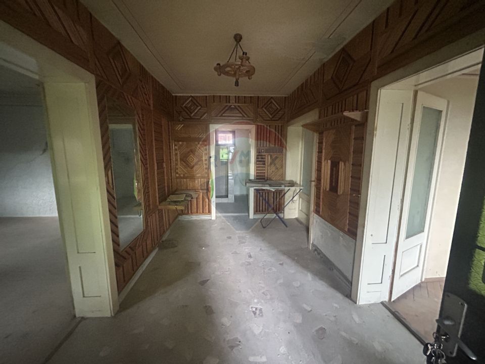 4 room House / Villa for sale