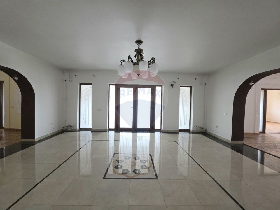 De vânzare proprietate unicat în Sascut - Bacău