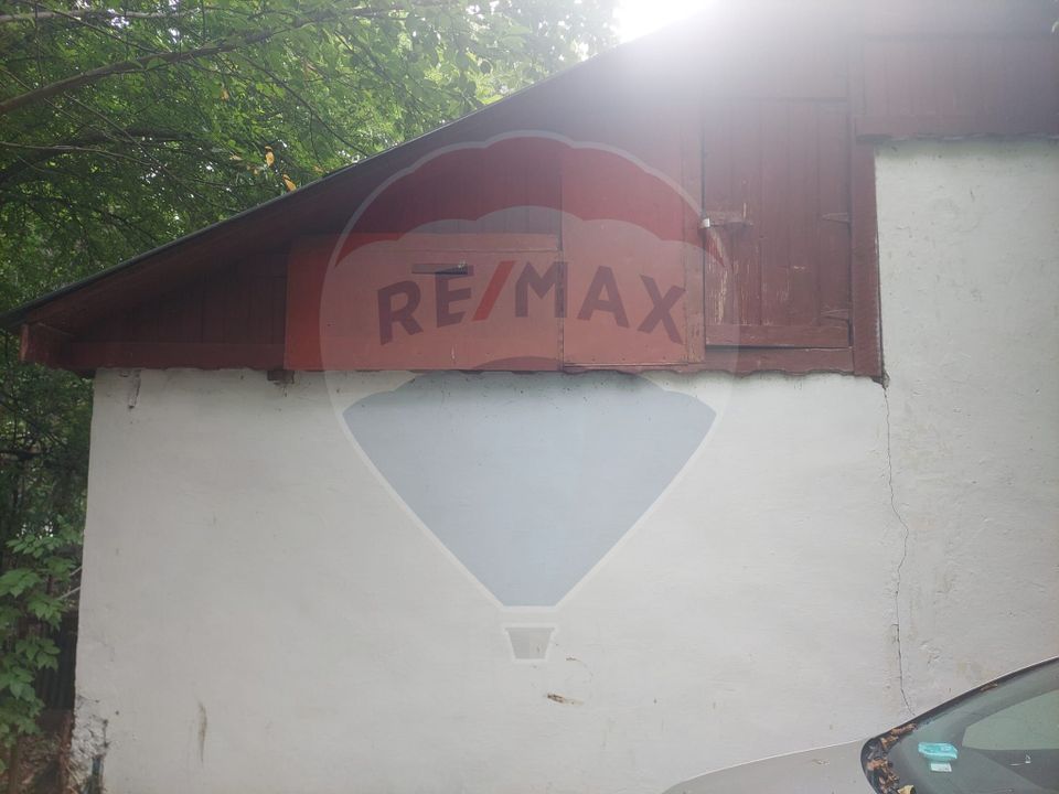 Spatiu comercial de inchiriat Bacau cladire separata