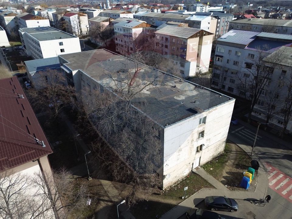 2,650sq.m Commercial Space for sale, Sud area