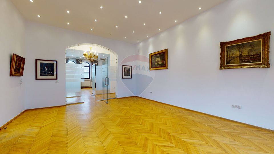 RENTED !! Rent representative offices, downtown, Brasov.