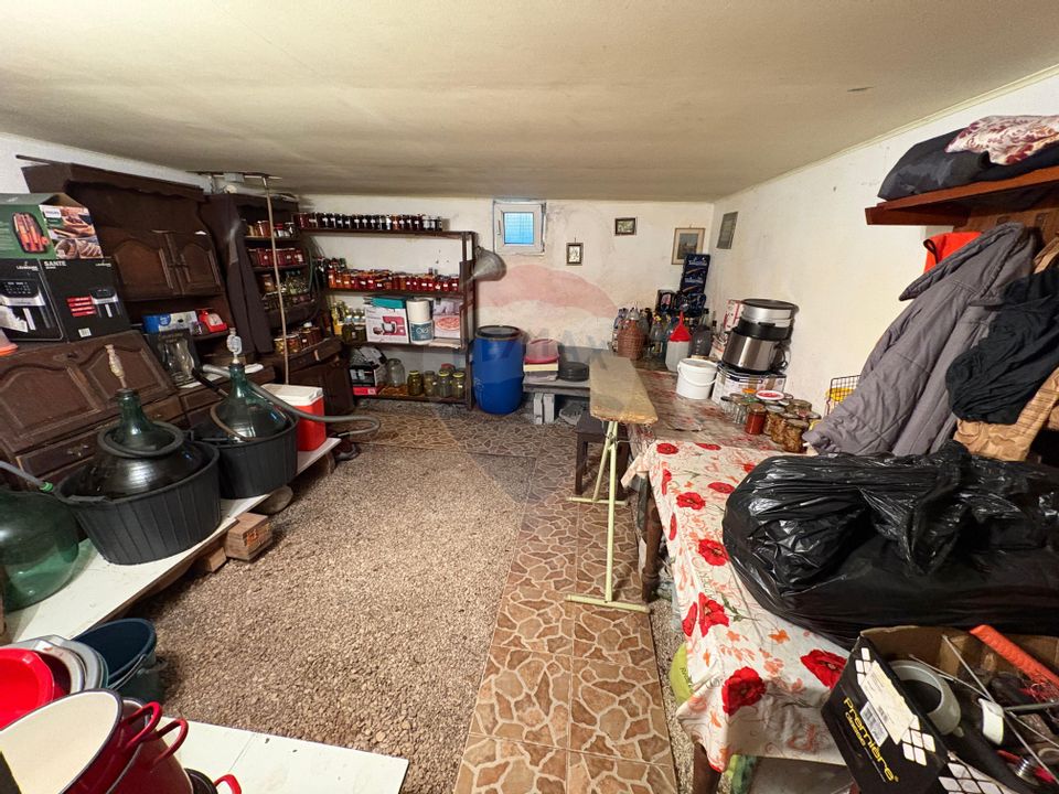 Casă in zona Mosnei, Str. Stejarului,  la cheie