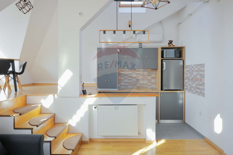 Apartament 2 Camere Mezanin, Mansardă, Lift, Clădire Istorică, Vânzare