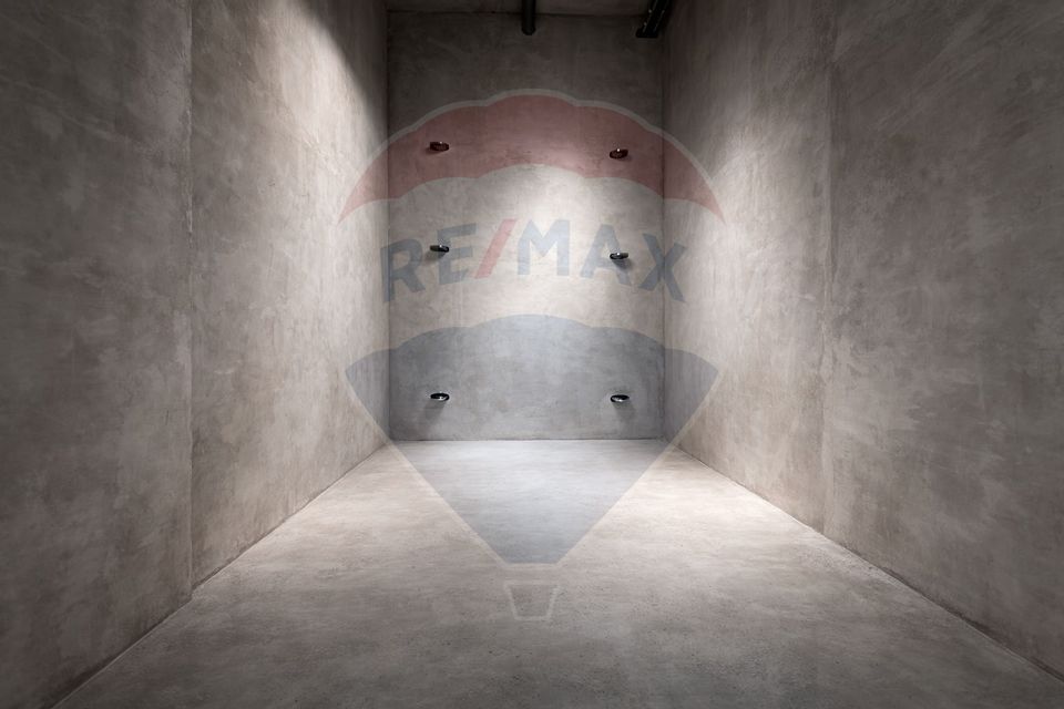 954.81sq.m Commercial Space for rent, Boema area