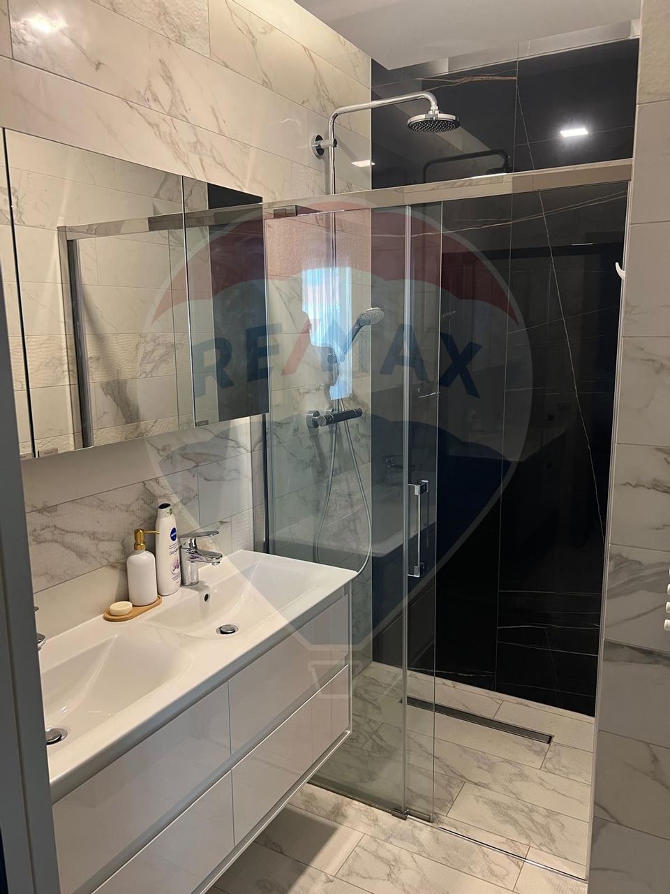 4 room Apartment for rent