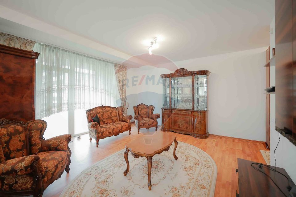Apartament de Vânzare cu 3 Camere, Terasă de 32mp și Parcare Subterană
