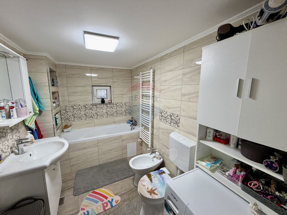 4 room House / Villa for sale, Central area