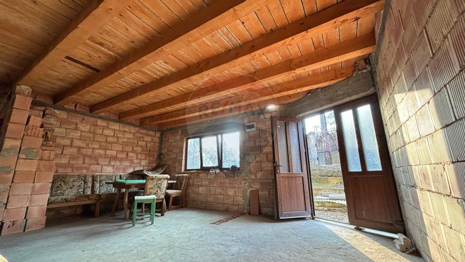 Casă Nouă pe 3 niveluri în Mediaș zona Baznei - priveliste superba