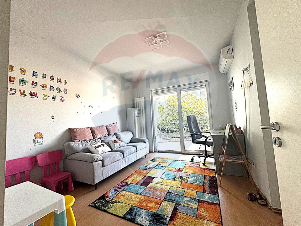 Casă / Vilă spațioasă de închiriat – Militari, zona Moinești