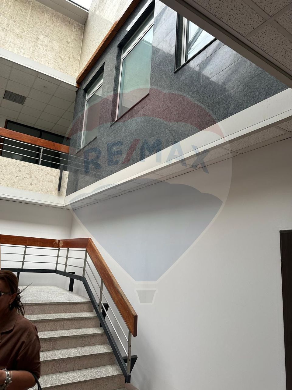 Proprietate specială de 1,215mp de vânzare în zona Ultracentral