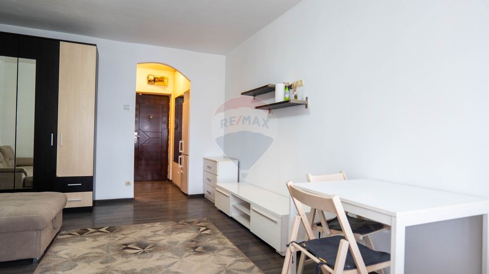 Garsoniera luminoasa, gata de mutare - zona Iancului - Pantelimon