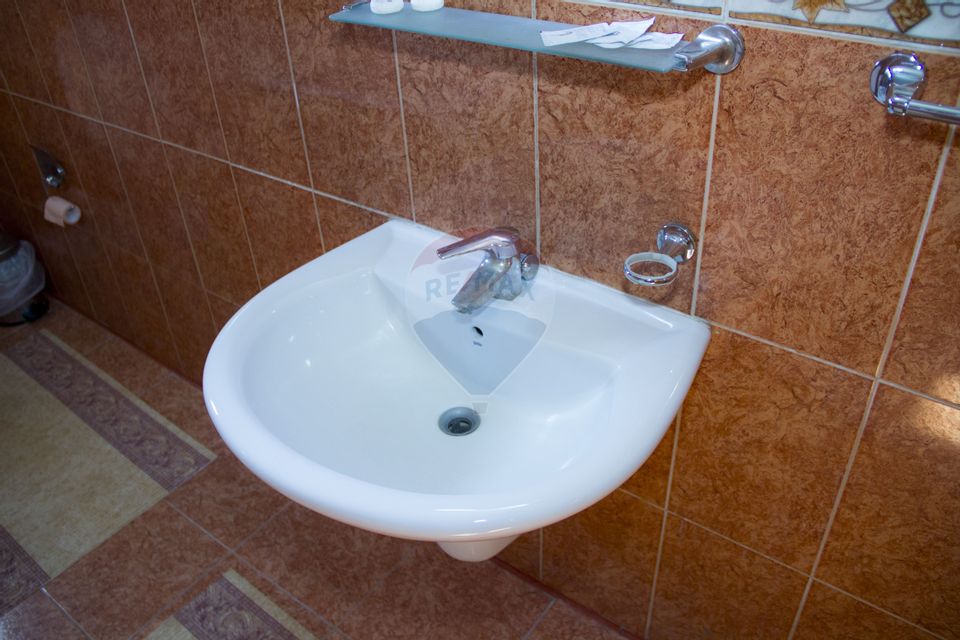 Hotel de vanzare Buftea IF –Cu 40 de camere