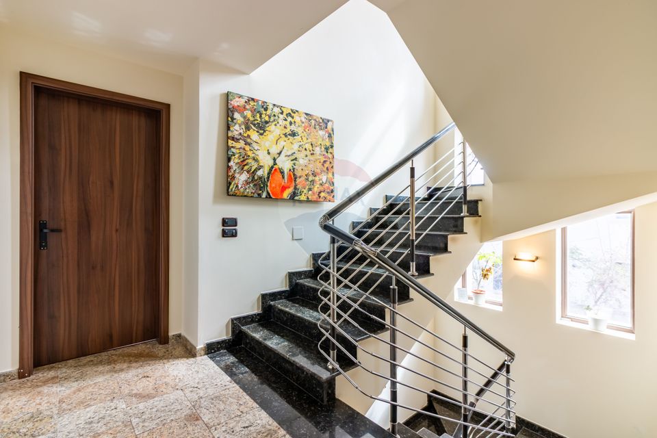 Opportunity to purchase 7-room villa Corbeanca