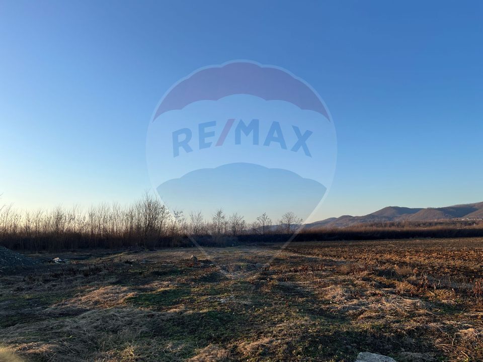216sq.m Industrial Space for sale