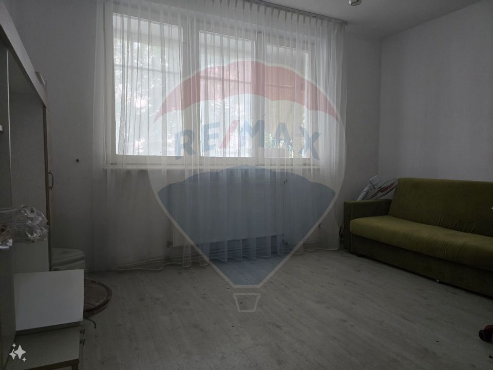 2 room Apartment for sale, Zimbru area