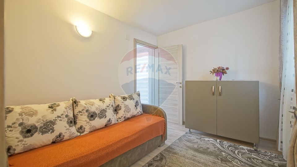 4 room House / Villa for sale, Glajarie area