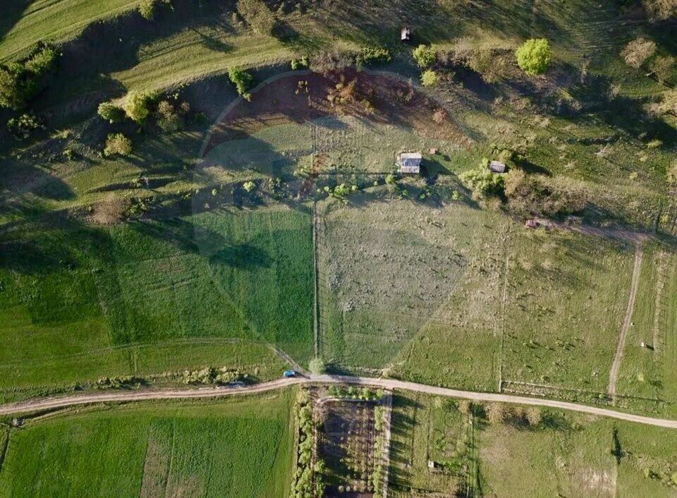 Teren intravilan 2000mp, lângă barajul Ighis