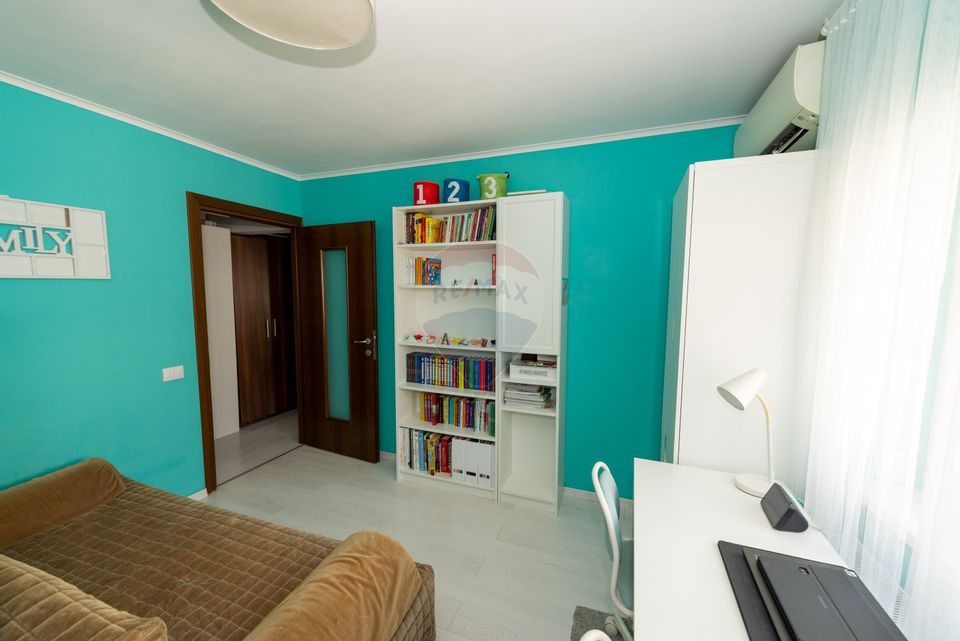 Apartament 3 camere de vanzare Timpuri Noi, Loc parcare ADP si Boxa