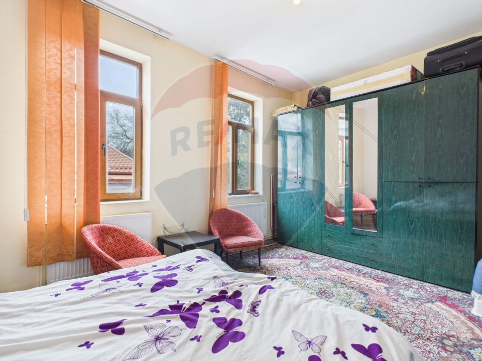 Apartament de vanzare in vila in centrul capitalei