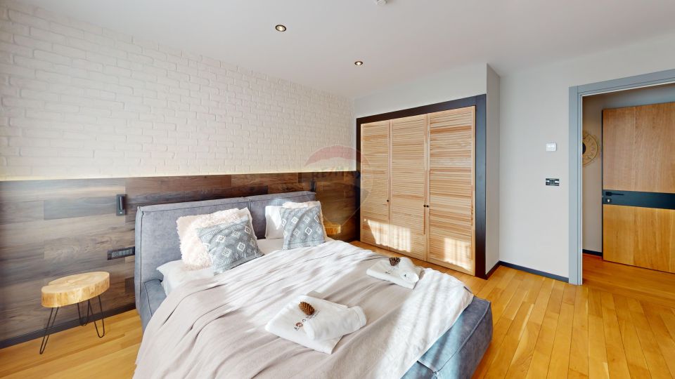 12 room Hotel / Pension for rent, Central area