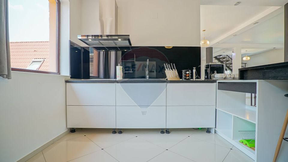 9 room House / Villa for rent, Turches area