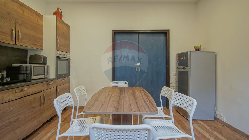 Casă deosebită în Brașov, afacere sau locuință multifuncțională!