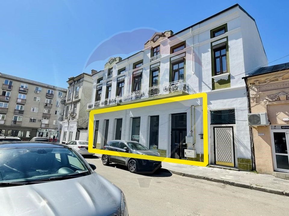 344.1sq.m Commercial Space for rent, Grivitei area